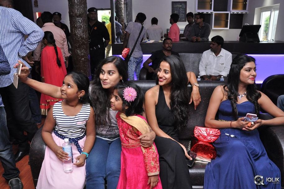 Nara-Rohit-Launch-Santos-Klub-F5-Restaurant-At-Vijayawada